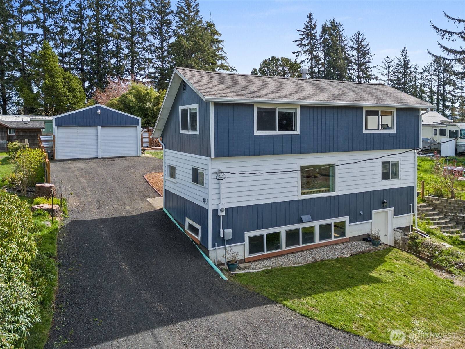 South Bend, WA 98586,36 4th ST