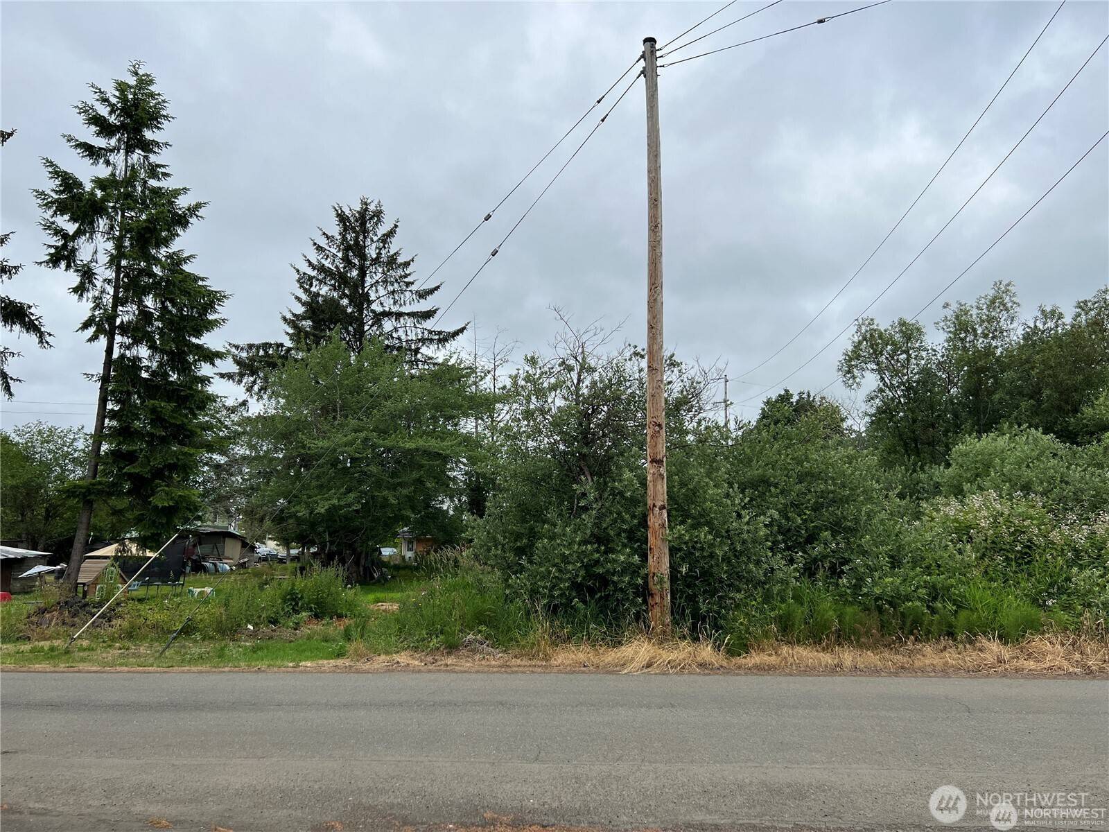 Raymond, WA 98577,0 X Eight ST