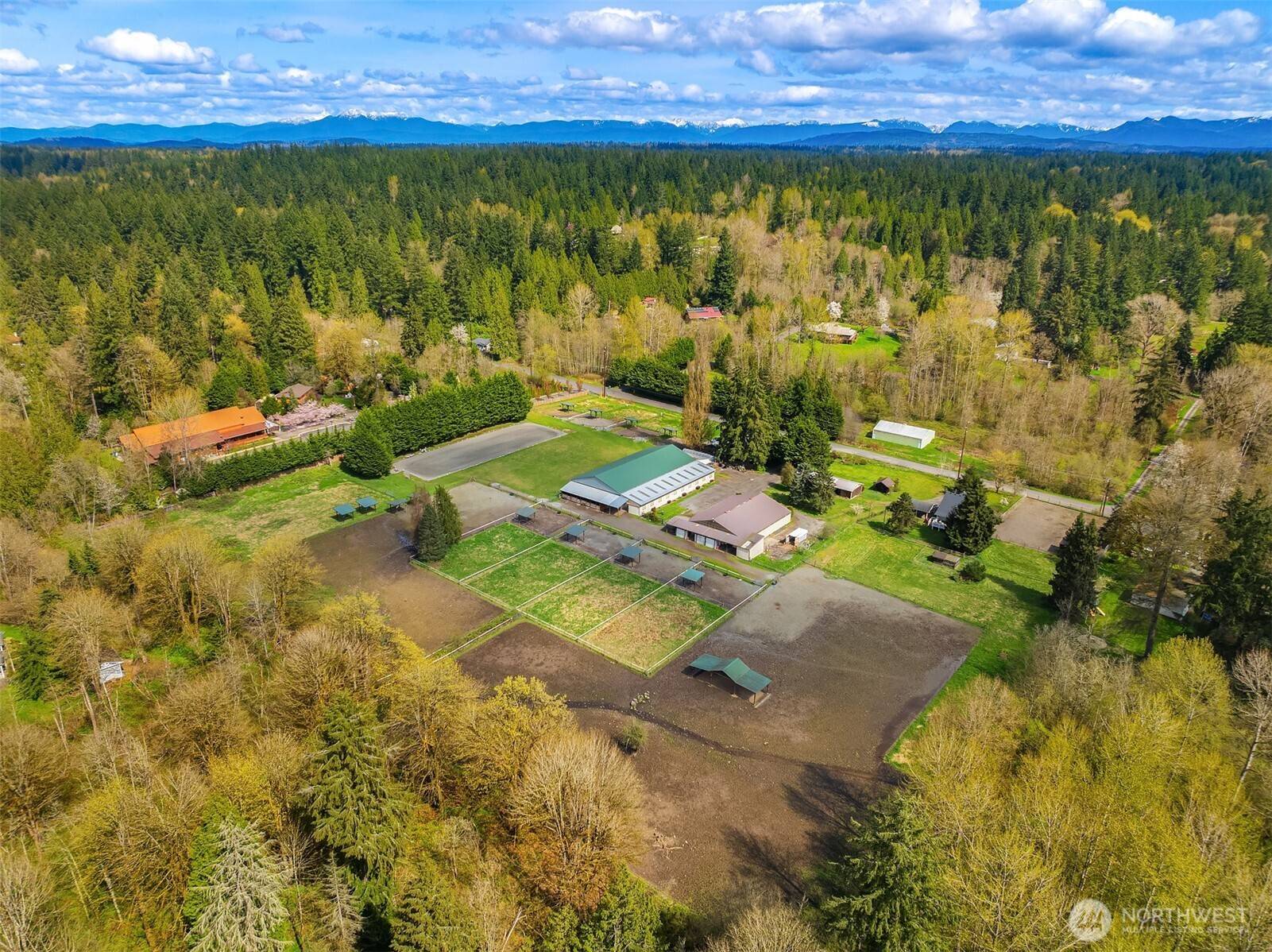 Woodinville, WA 98072,19011 176th AVE NE