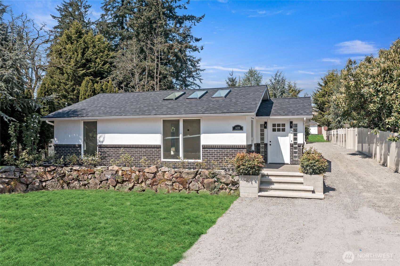 Federal Way, WA 98003,1420 S 359th ST