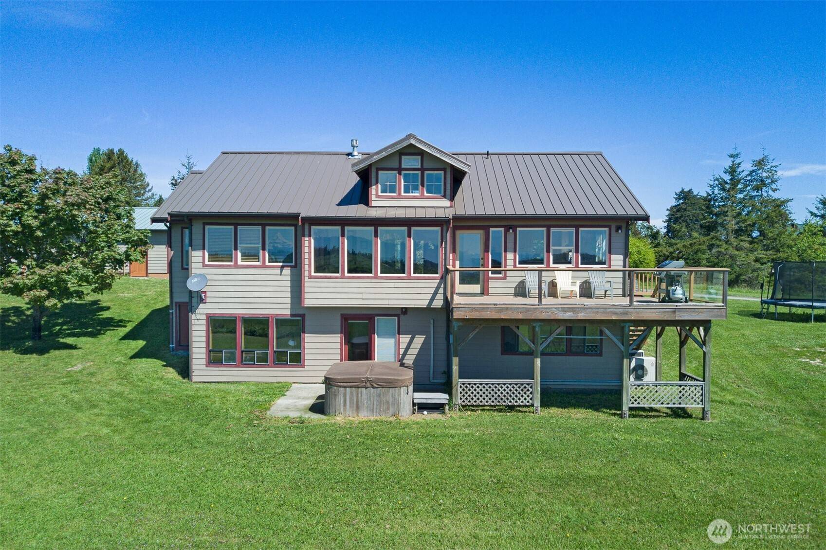 Friday Harbor, WA 98250,142 Pemberton PL