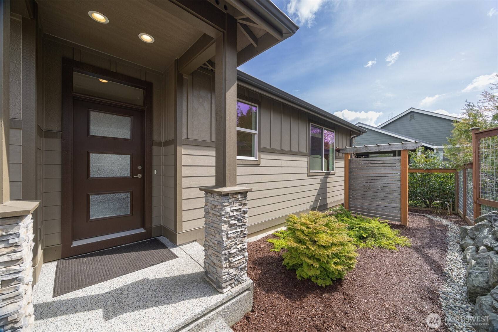 Bellingham, WA 98229,1008 Newton ST