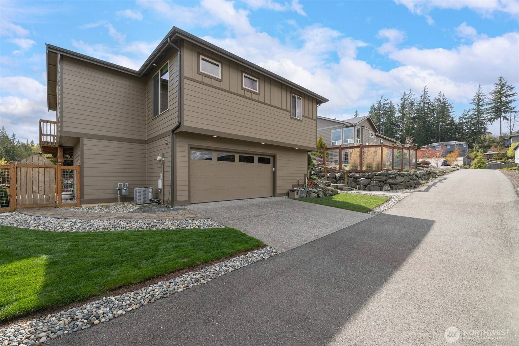 Bellingham, WA 98229,1008 Newton ST