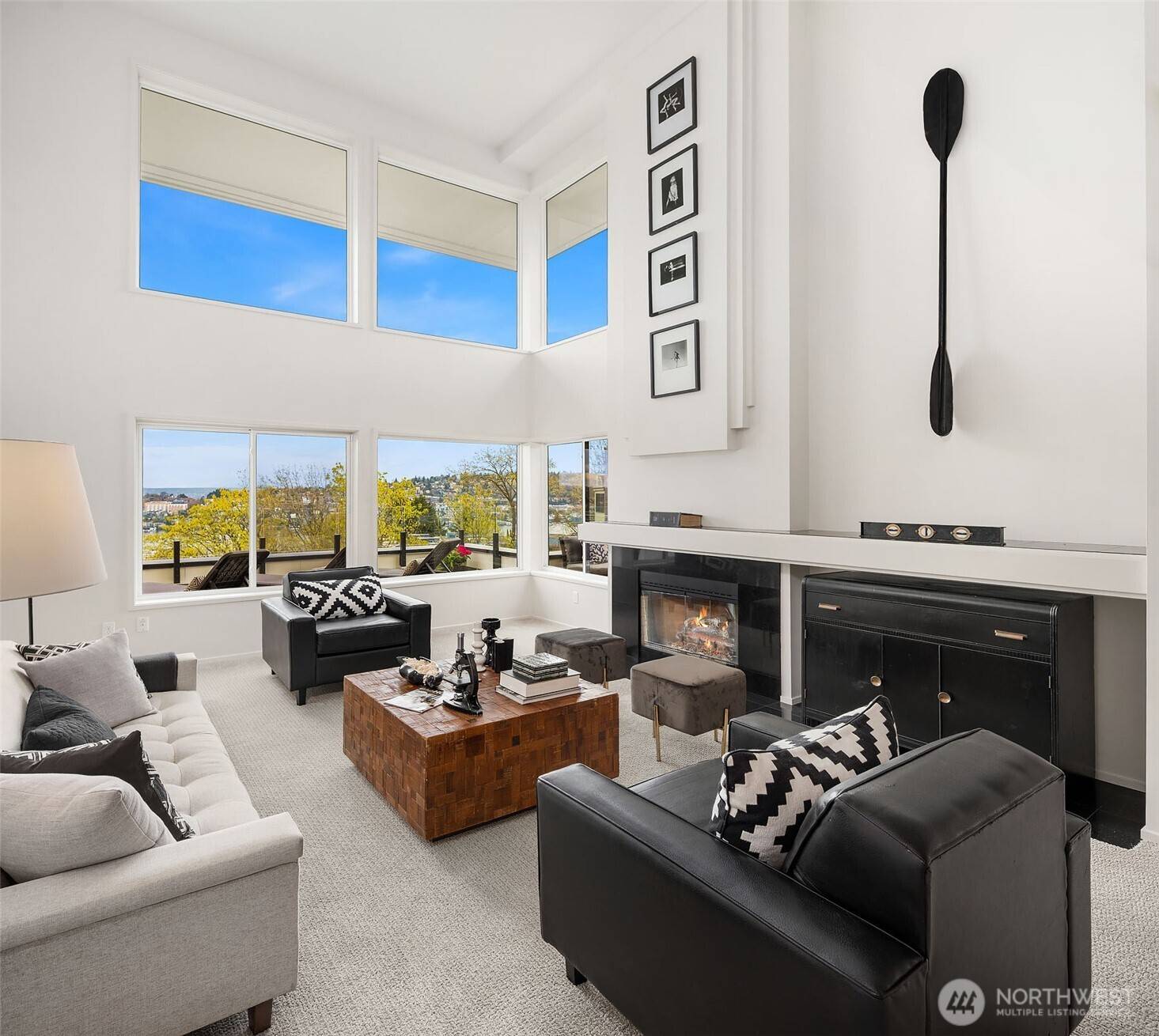 Seattle, WA 98109,2400 Aurora AVE N #201