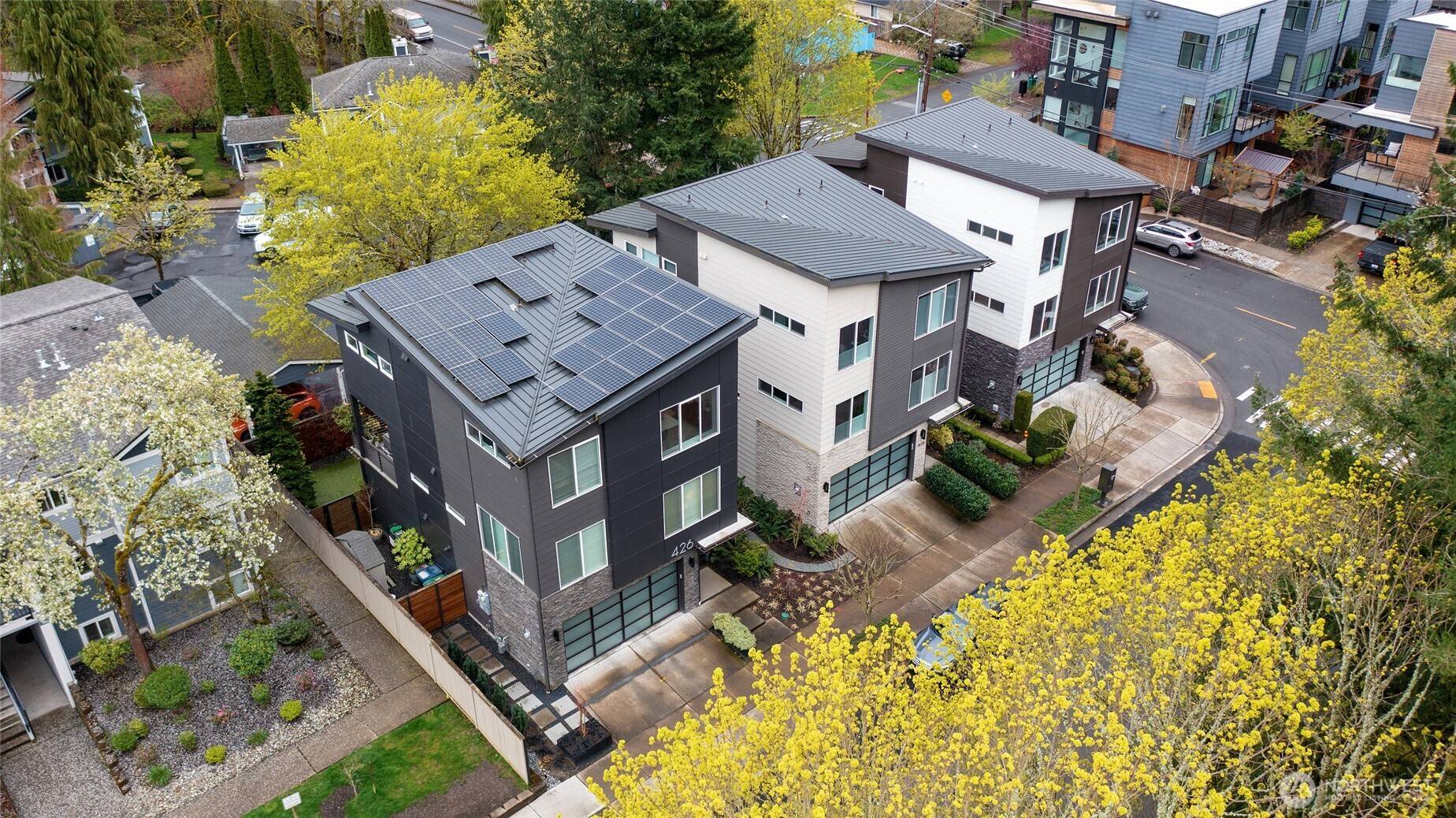Issaquah, WA 98027,426 3rd CT NW