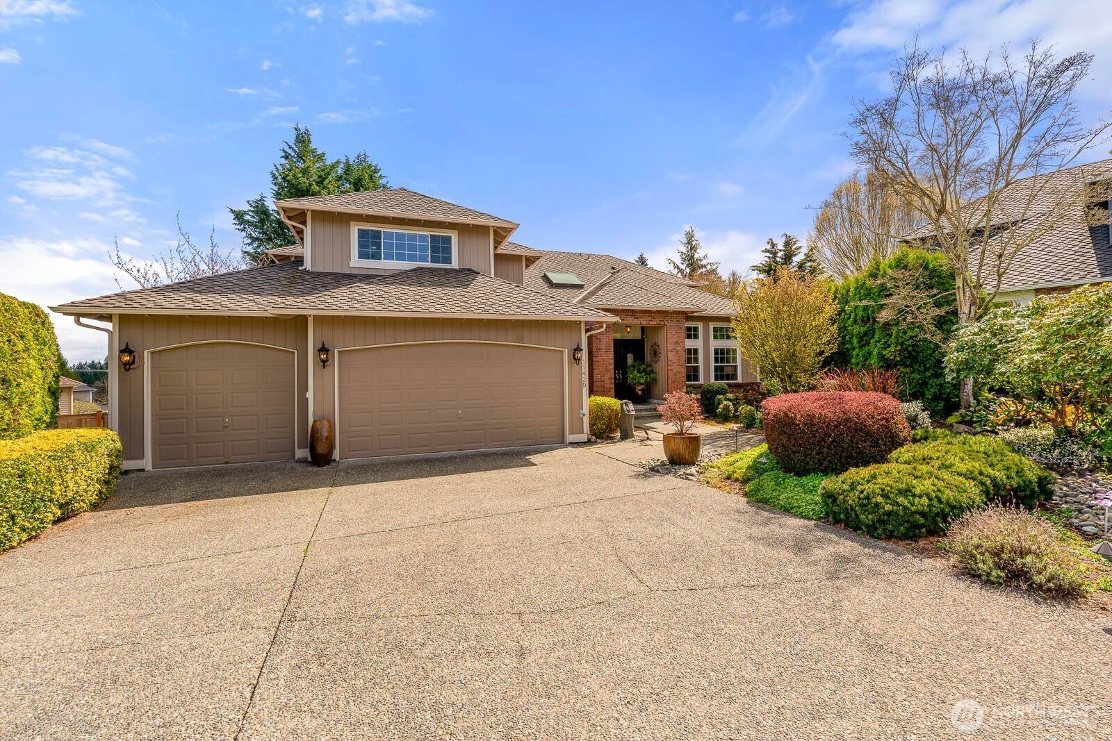 Everett, WA 98208,11429 33rd DR SE