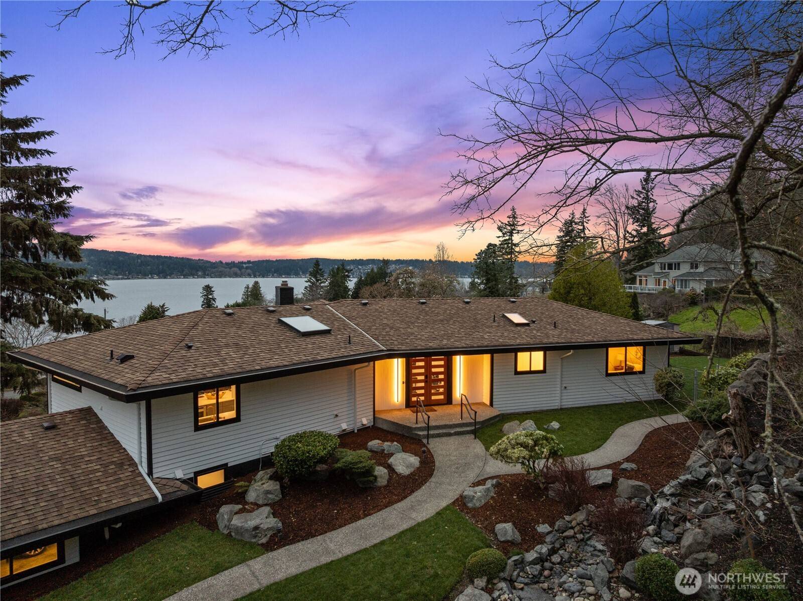 Sammamish, WA 98075,20314 SE 40th ST