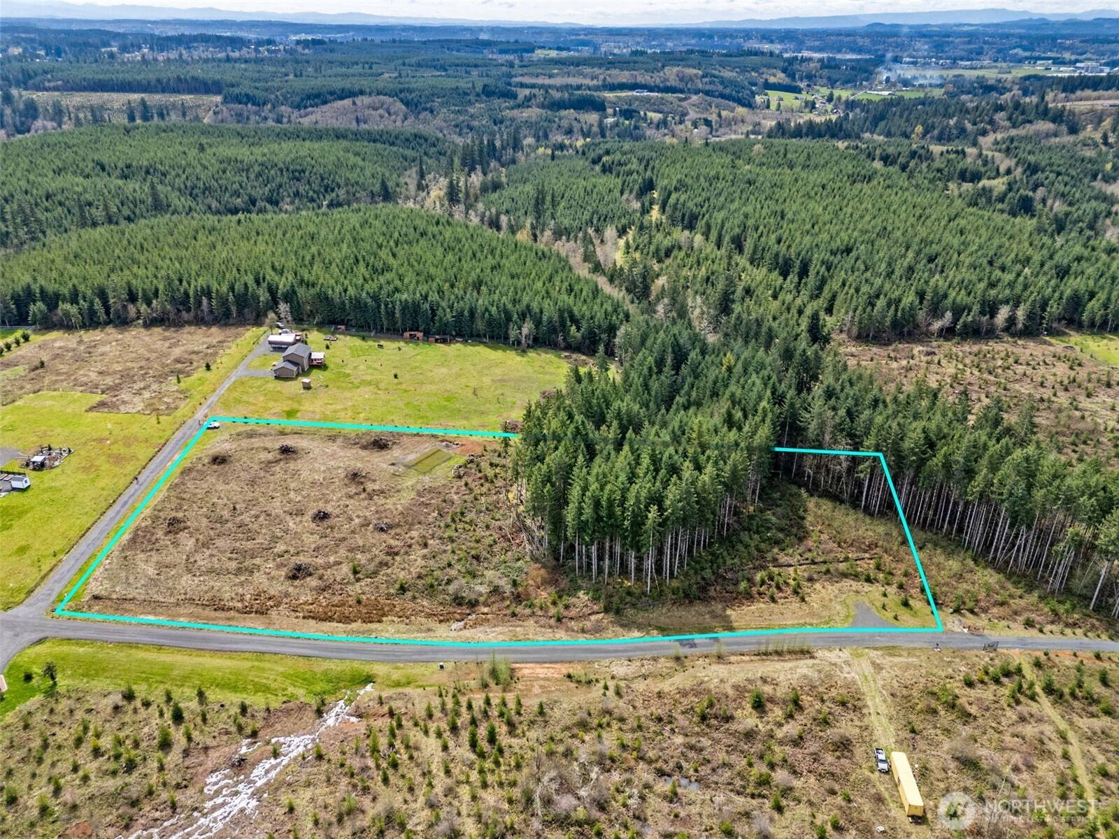 Chehalis, WA 98532,145 Remington LN