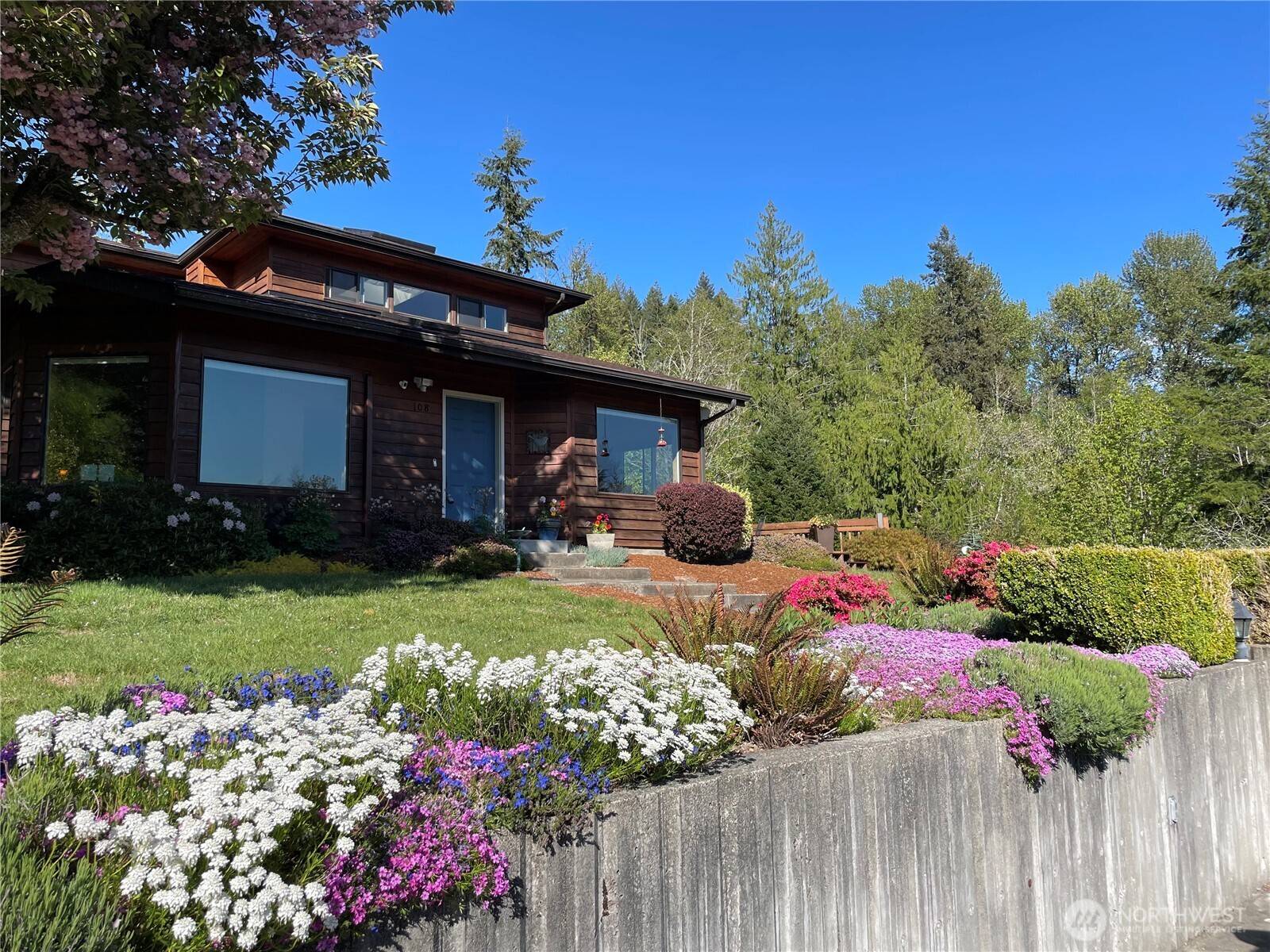 Randle, WA 98377,108 Long and Winding RD