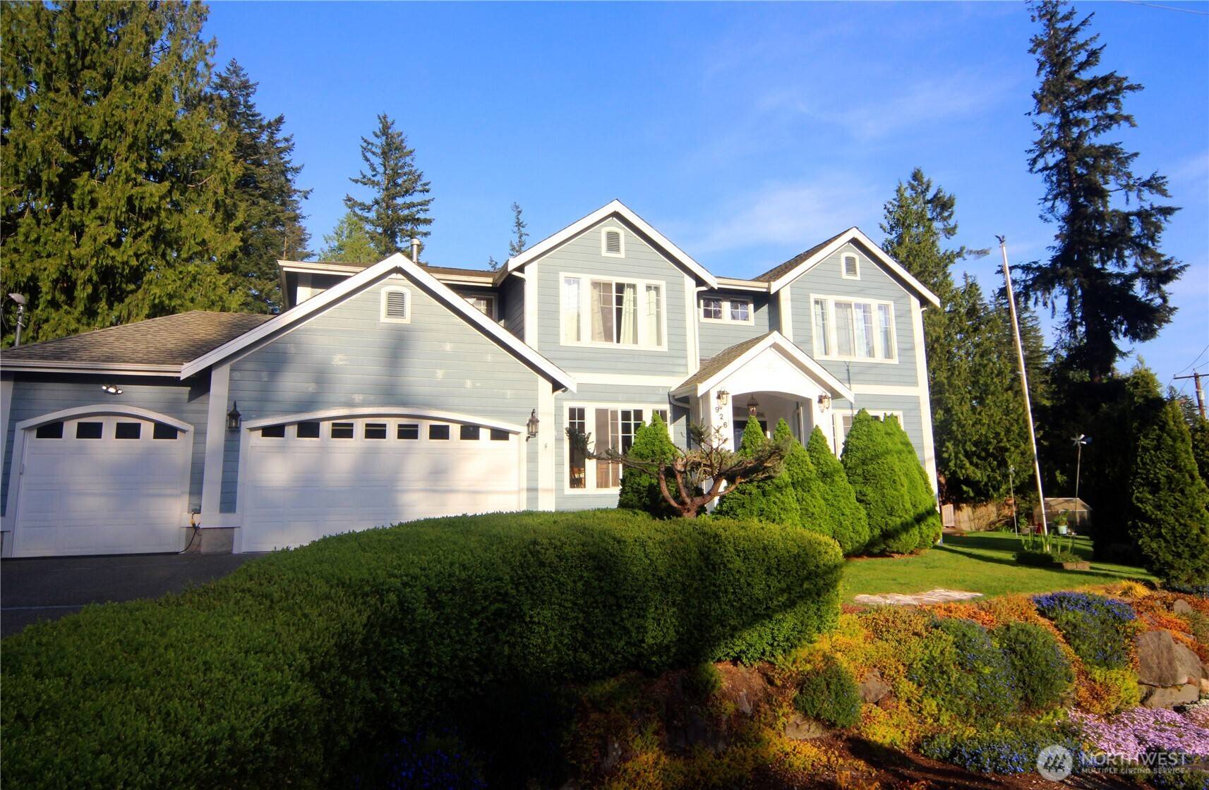 Sammamish, WA 98074,926 211th PL NE