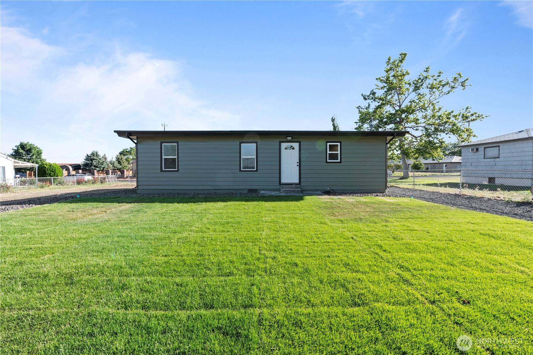 Moses Lake, WA 98837,719 S Winona ST