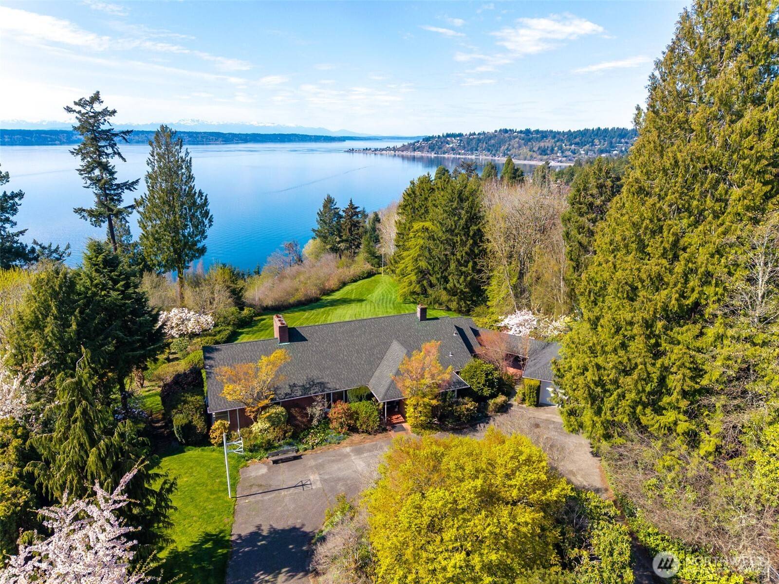 Normandy Park, WA 98166,727 SW 199th PL