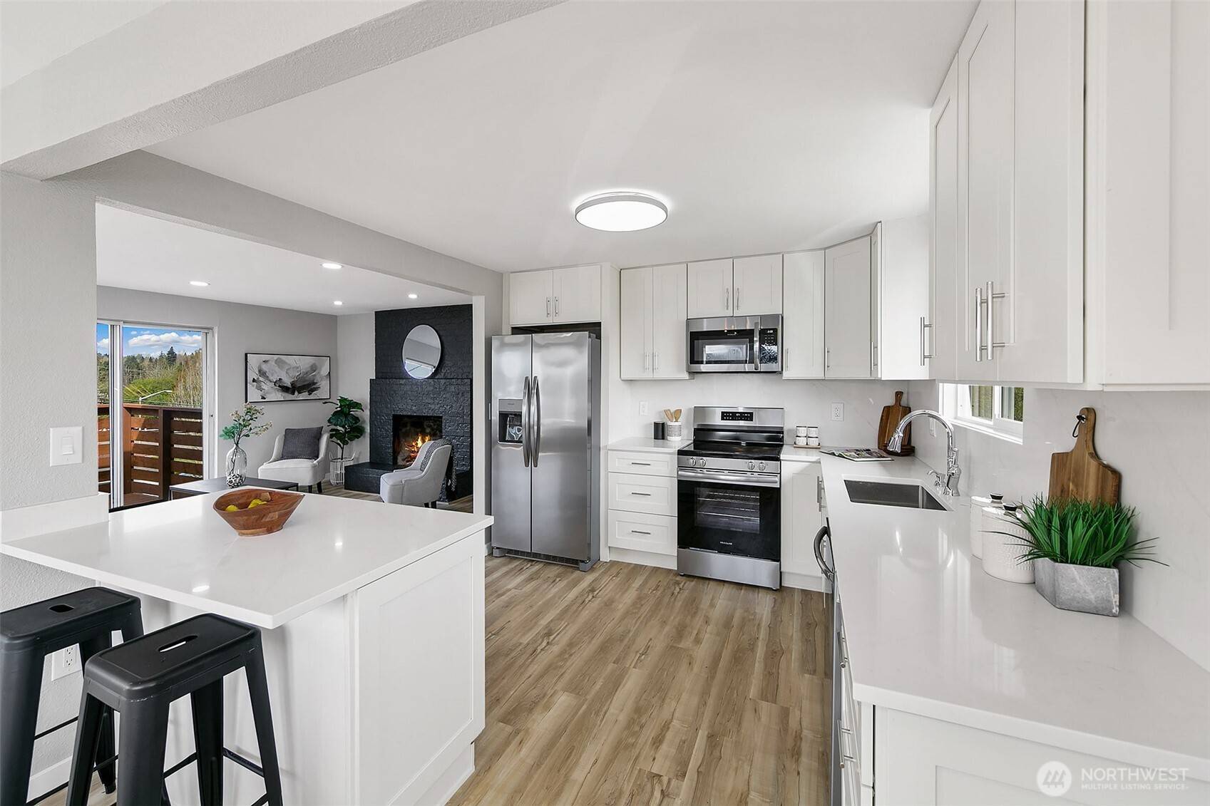 Des Moines, WA 98198,1119 S 223rd ST