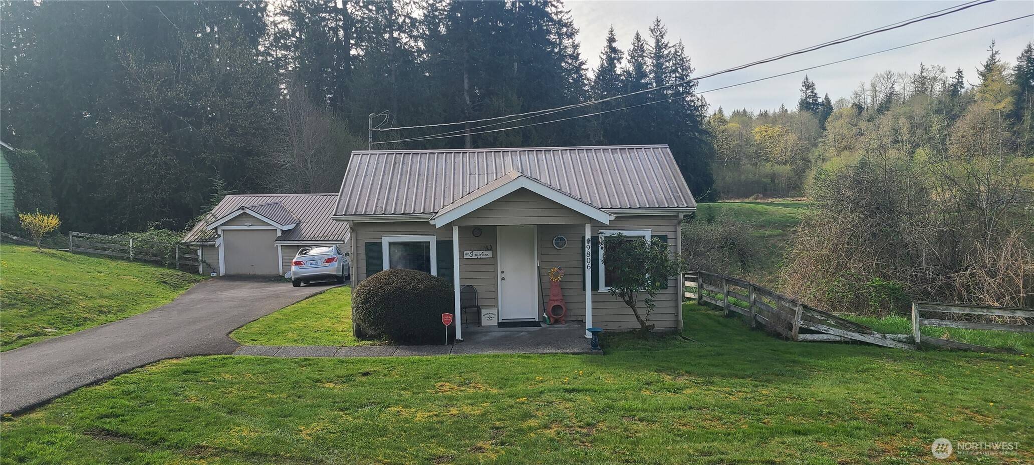 Lake Stevens, WA 98258,9804 S Lake Stevens RD