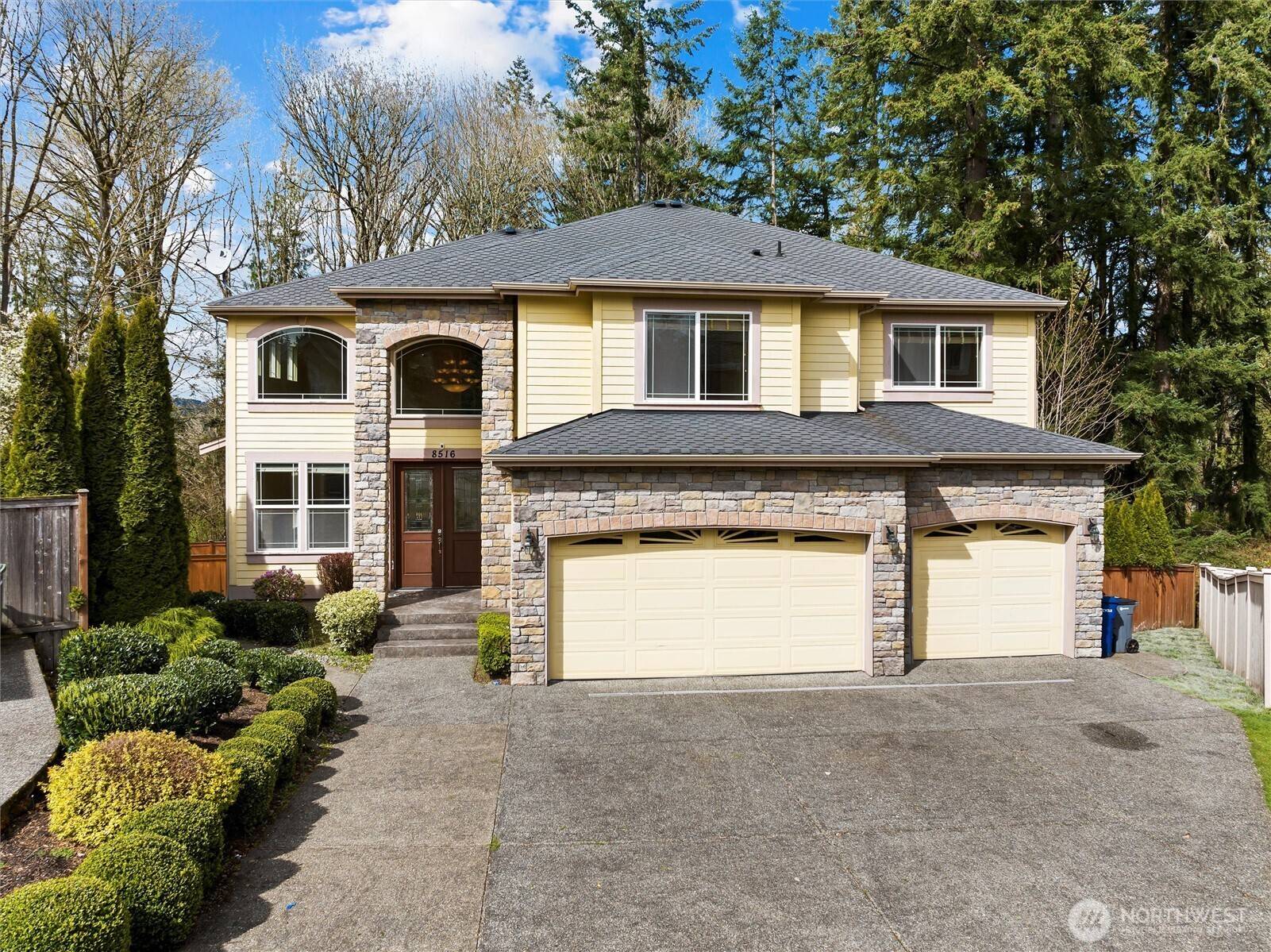 Bothell, WA 98011,8516 NE 198th ST