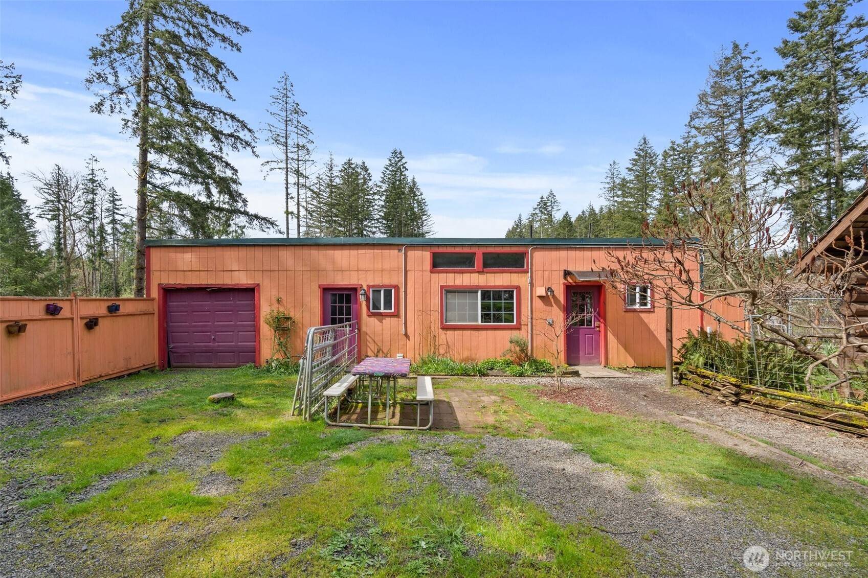 Chehalis, WA 98532,288 Hewitt RD