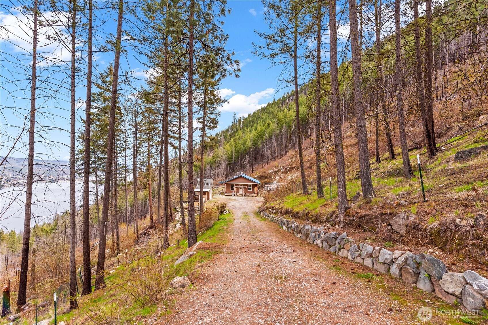 Chelan, WA 98816,109 Granite Falls RD