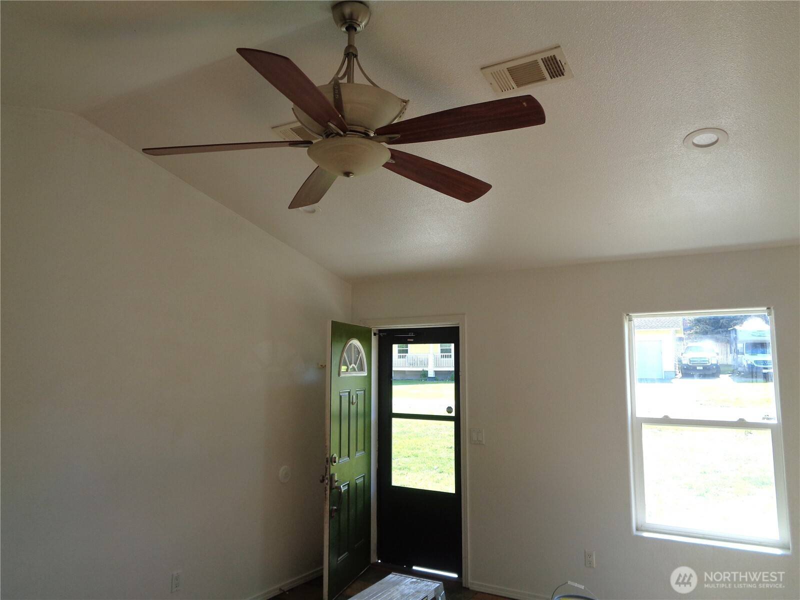 Tonasket, WA 98855,5 Orchard Loop N