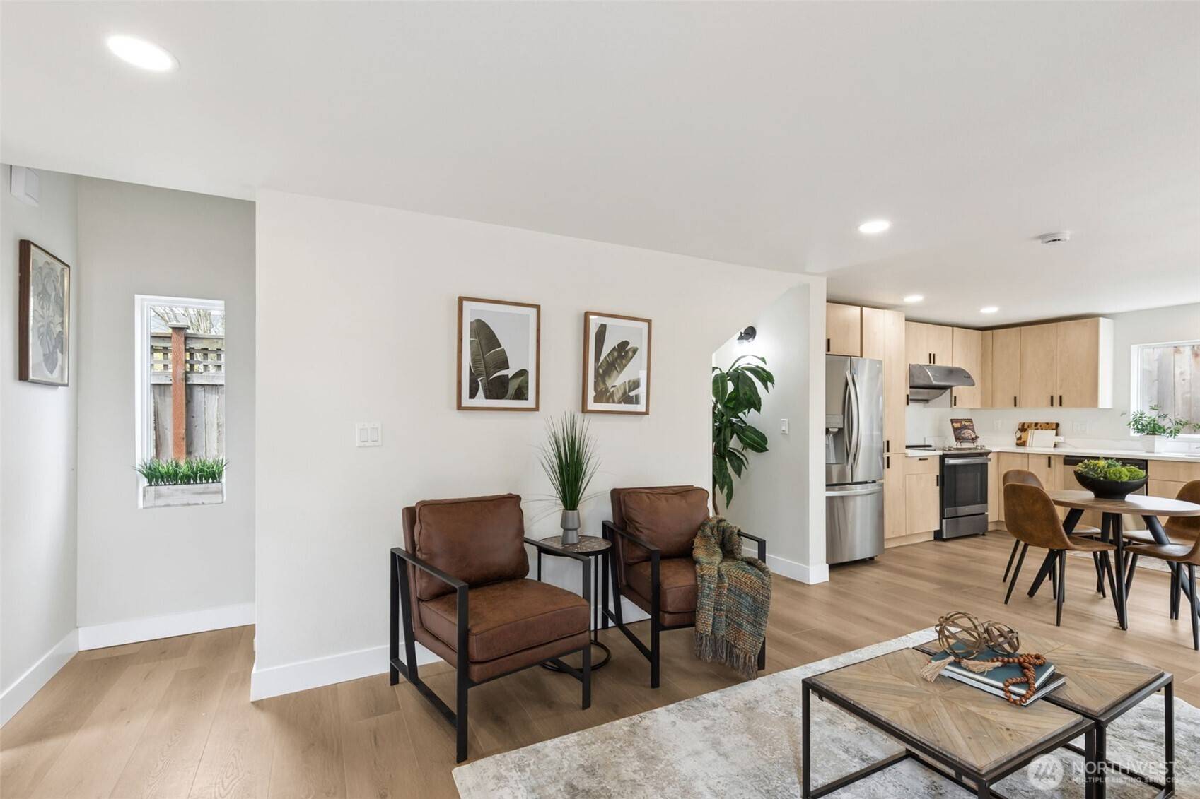 Seattle, WA 98178,11639 Beacon AVE S #2