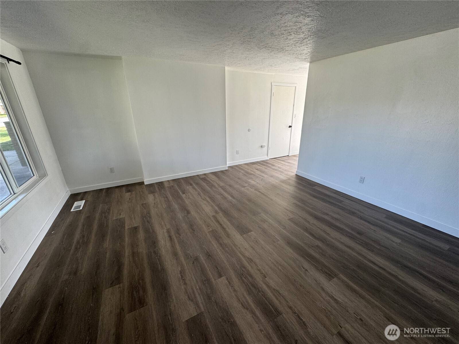 Lacey, WA 98503,7815 3rd AVE SE #B