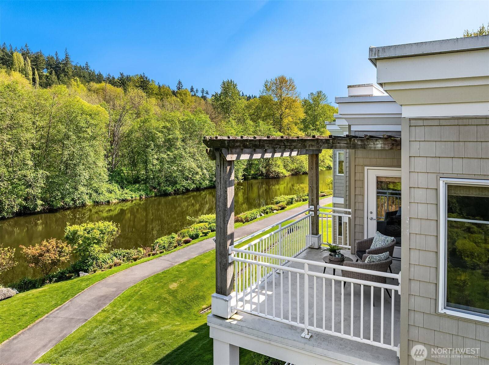 Bothell, WA 98011,17432 Bothell WAY NE #B305