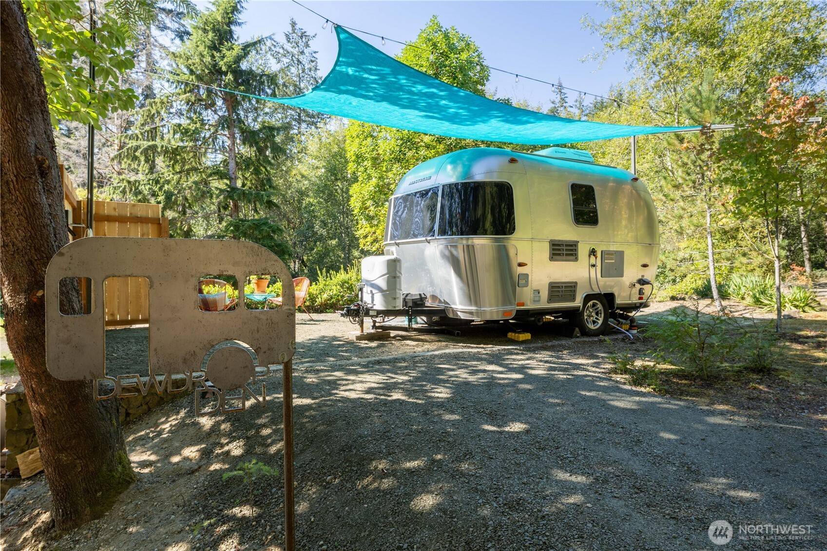 Allyn, WA 98524,430 E Twilight WAY