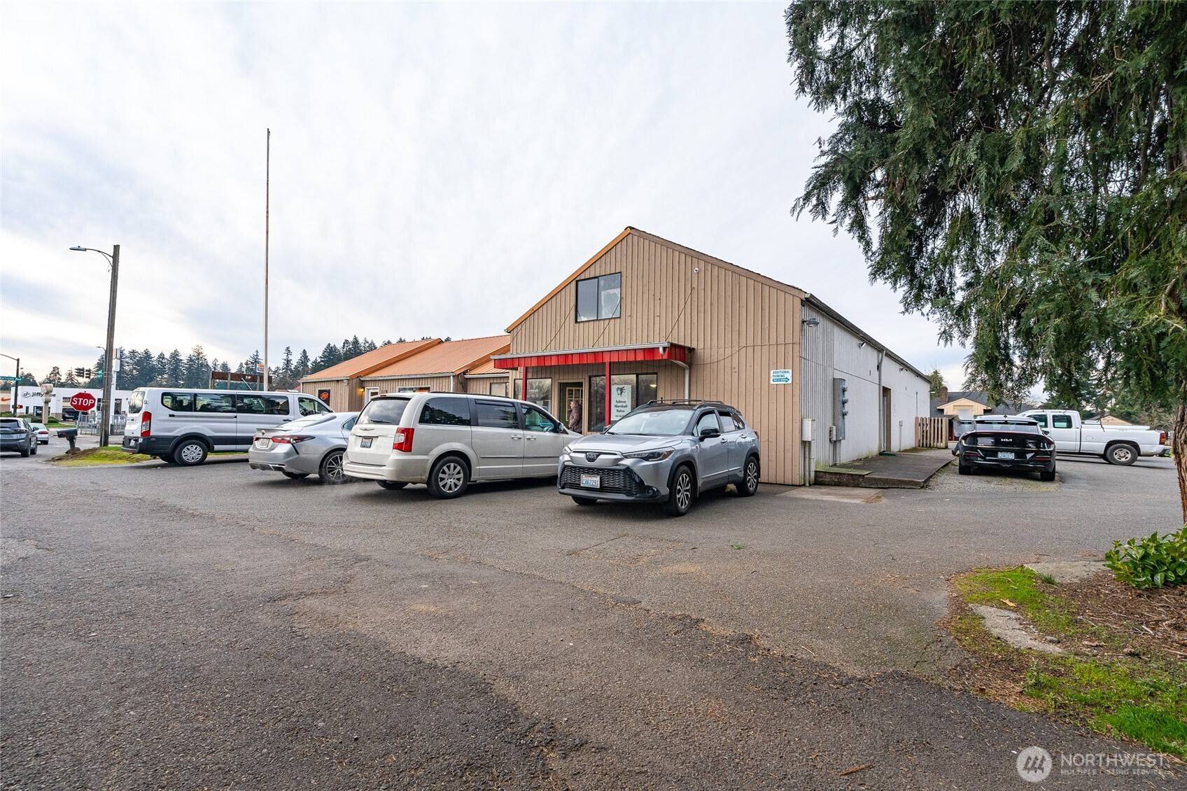 Centralia, WA 98531,121 E High ST
