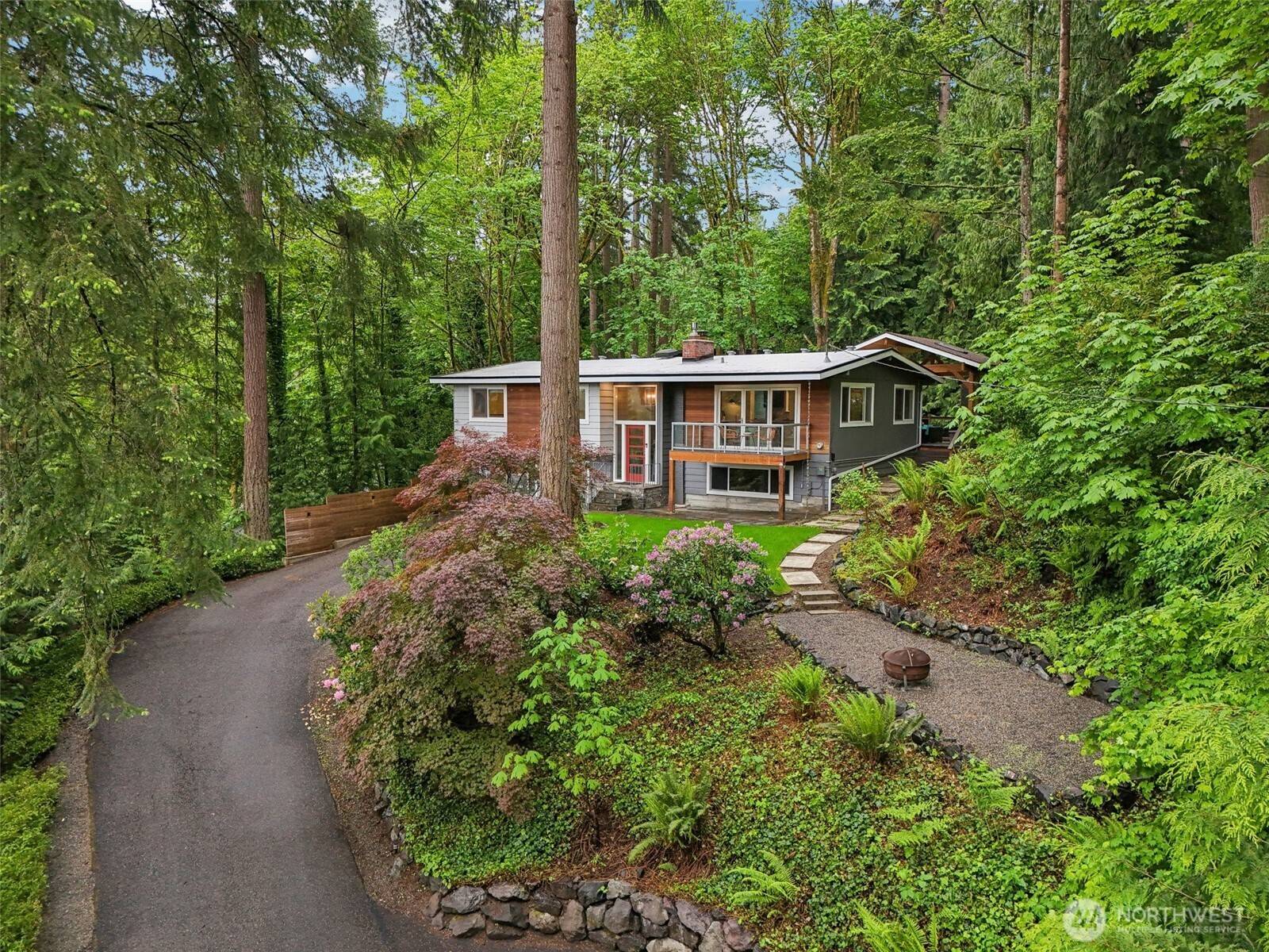 Issaquah, WA 98027,320 SW Forest DR
