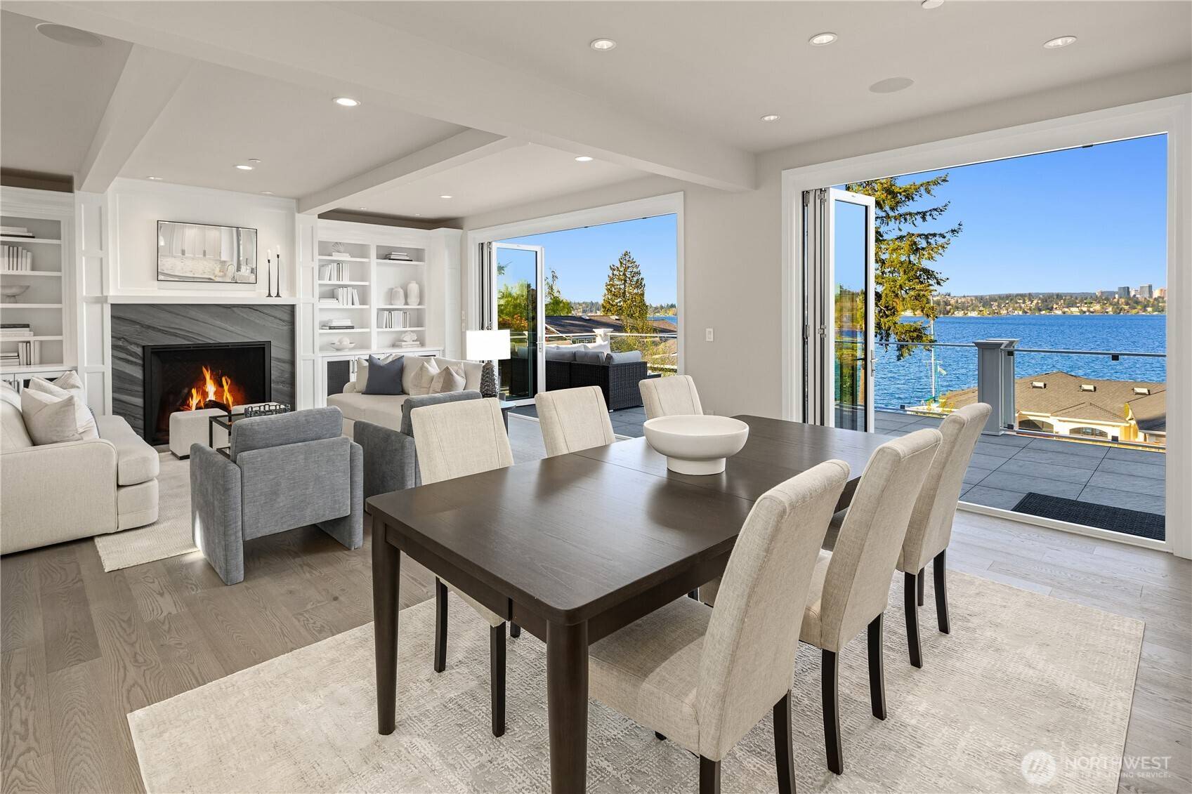 Mercer Island, WA 98040,7254 N Mercer WAY