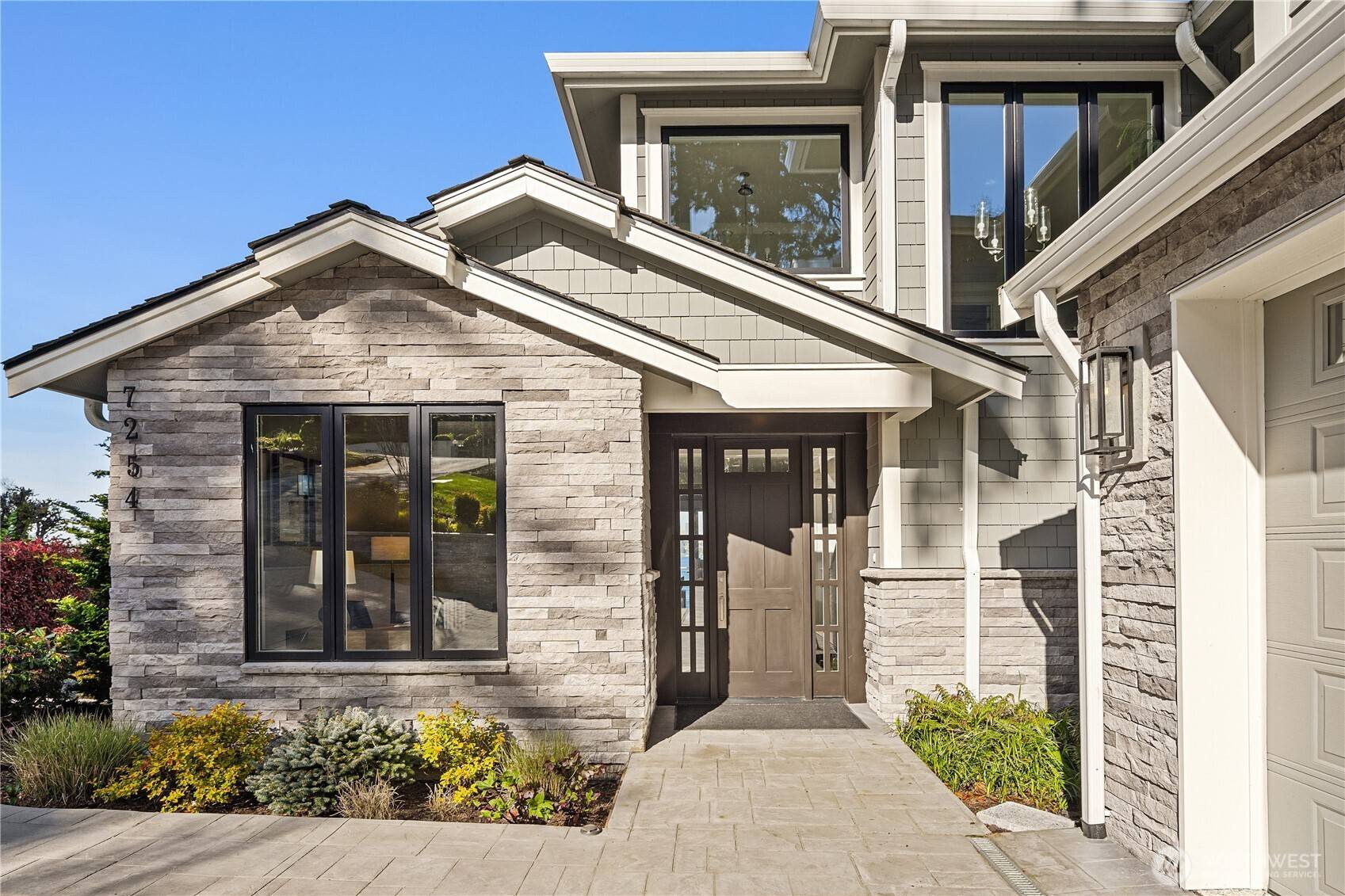 Mercer Island, WA 98040,7254 N Mercer WAY