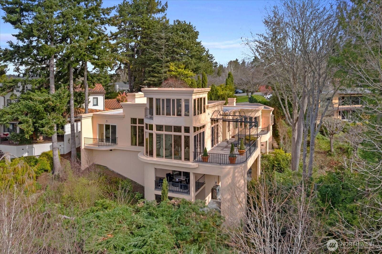 Seattle, WA 98177,1855 NW Roundhill CIR