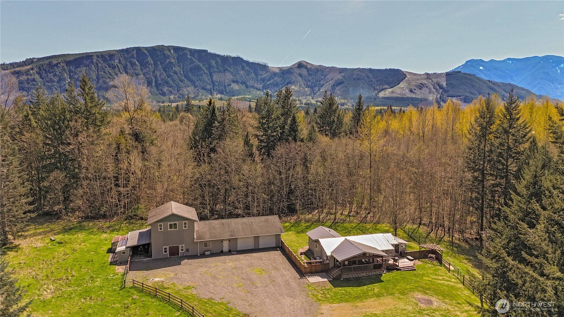 Randle, WA 98377,225 Kiona RD