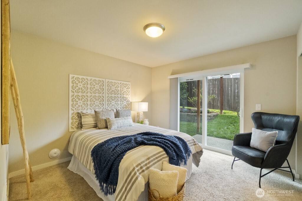Lynnwood, WA 98087,15624 Meadow RD #C1