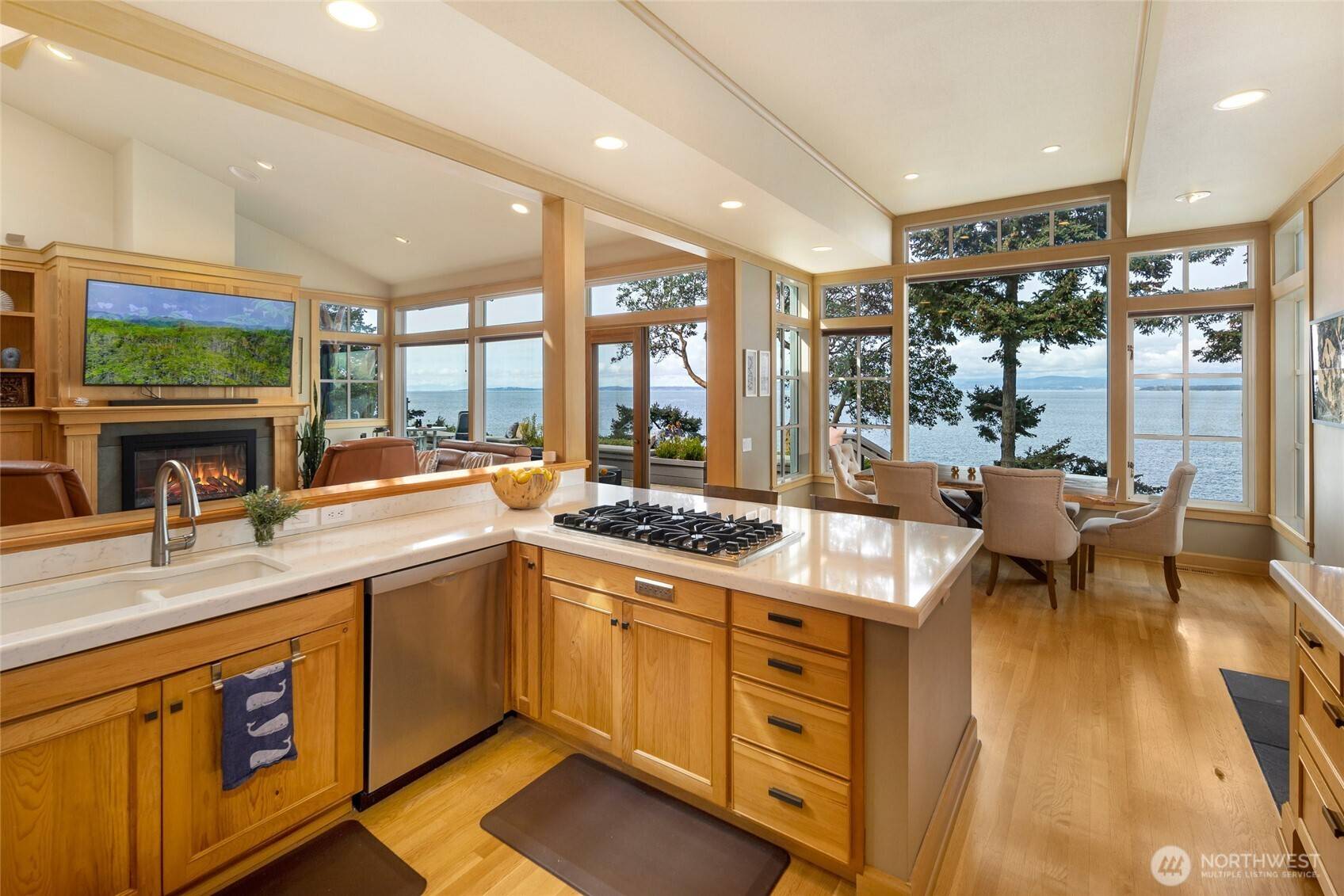 Friday Harbor, WA 98250,311 Madrona DR