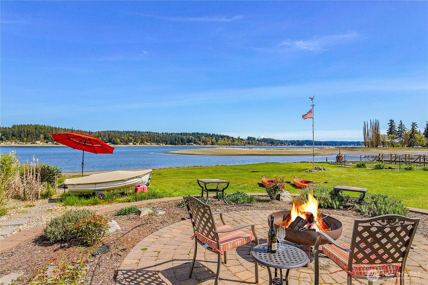 Allyn, WA 98524,7530 E Grapeview Loop RD