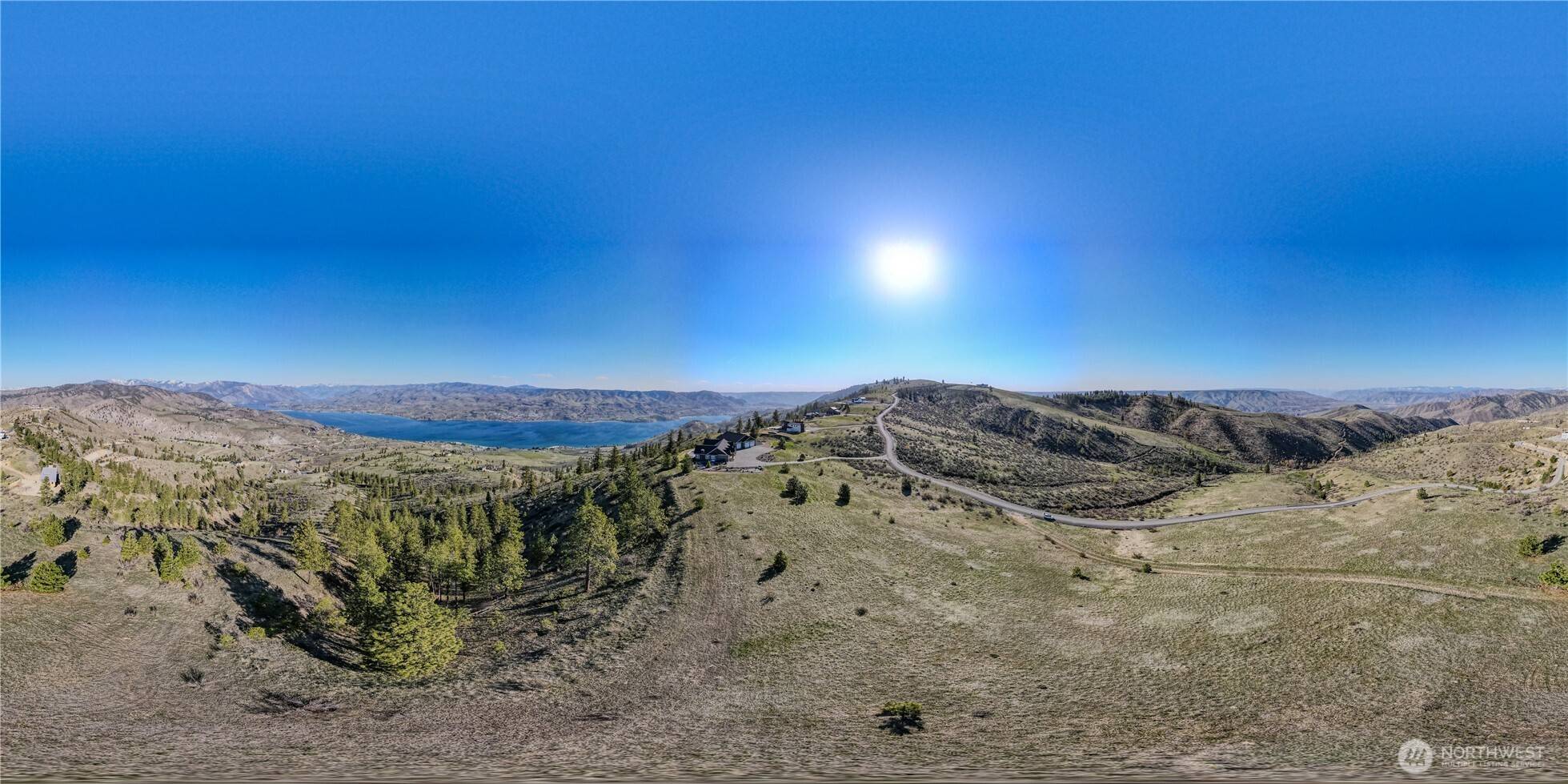 Chelan, WA 98816,282 Hawks Ridge RD