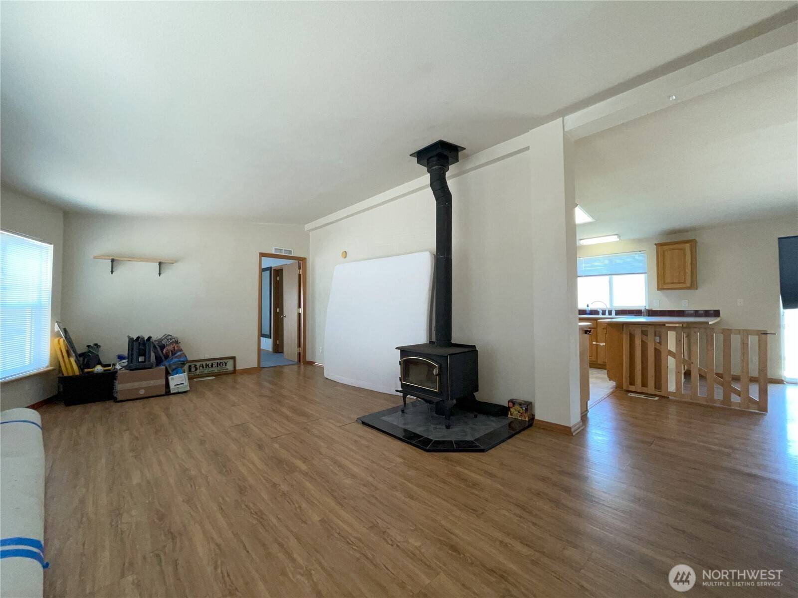 Republic, WA 99166,23 Curlew DR