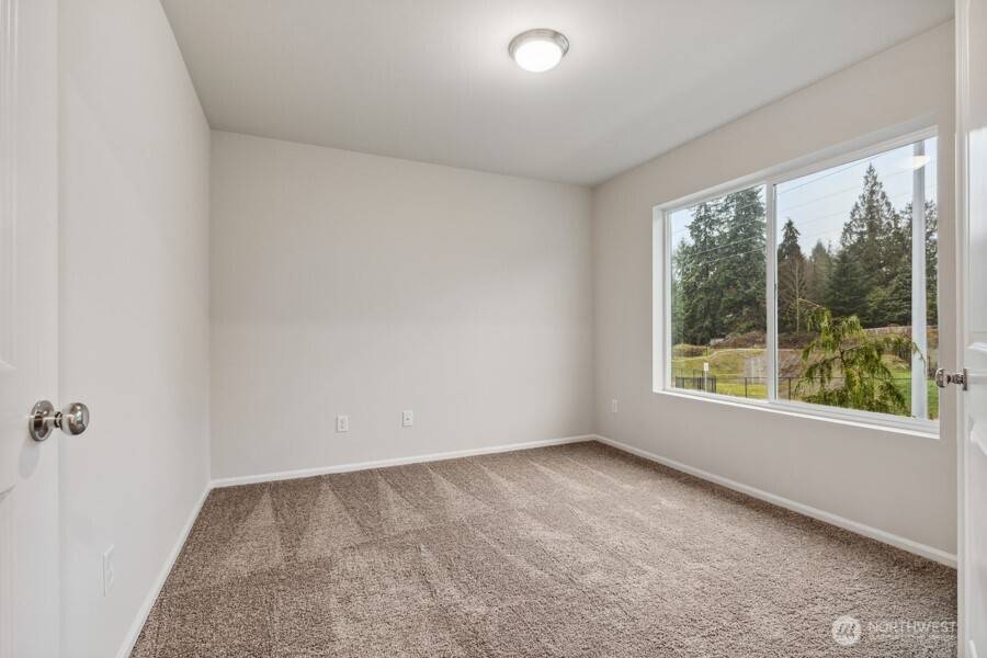 Chehalis, WA 98532,127 Pine Hollow DR