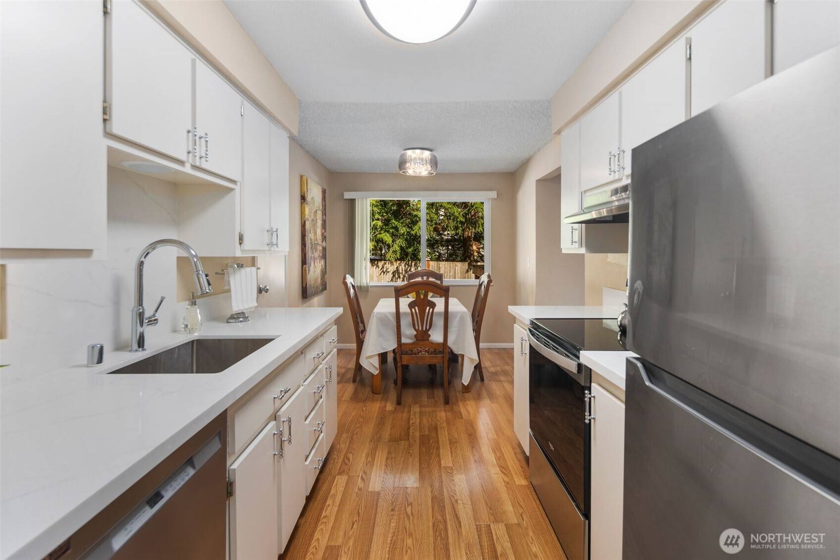 Redmond, WA 98052,17302 NE 45th ST #101