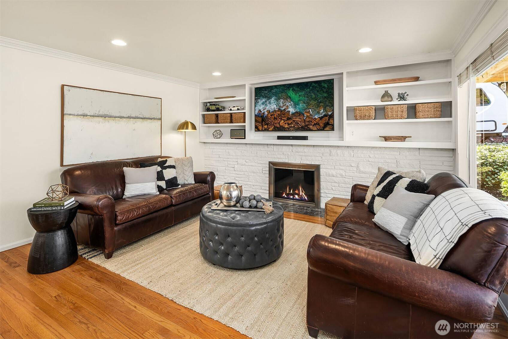 Bellevue, WA 98004,10261 NE 21st PL