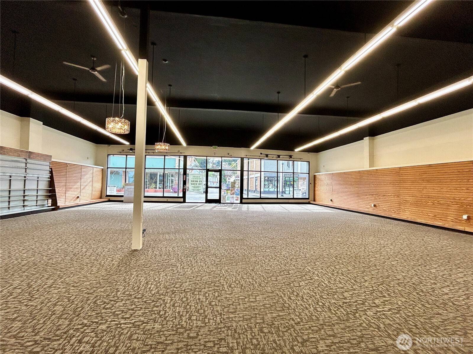 Mount Vernon, WA 98273,221 S 1st ST