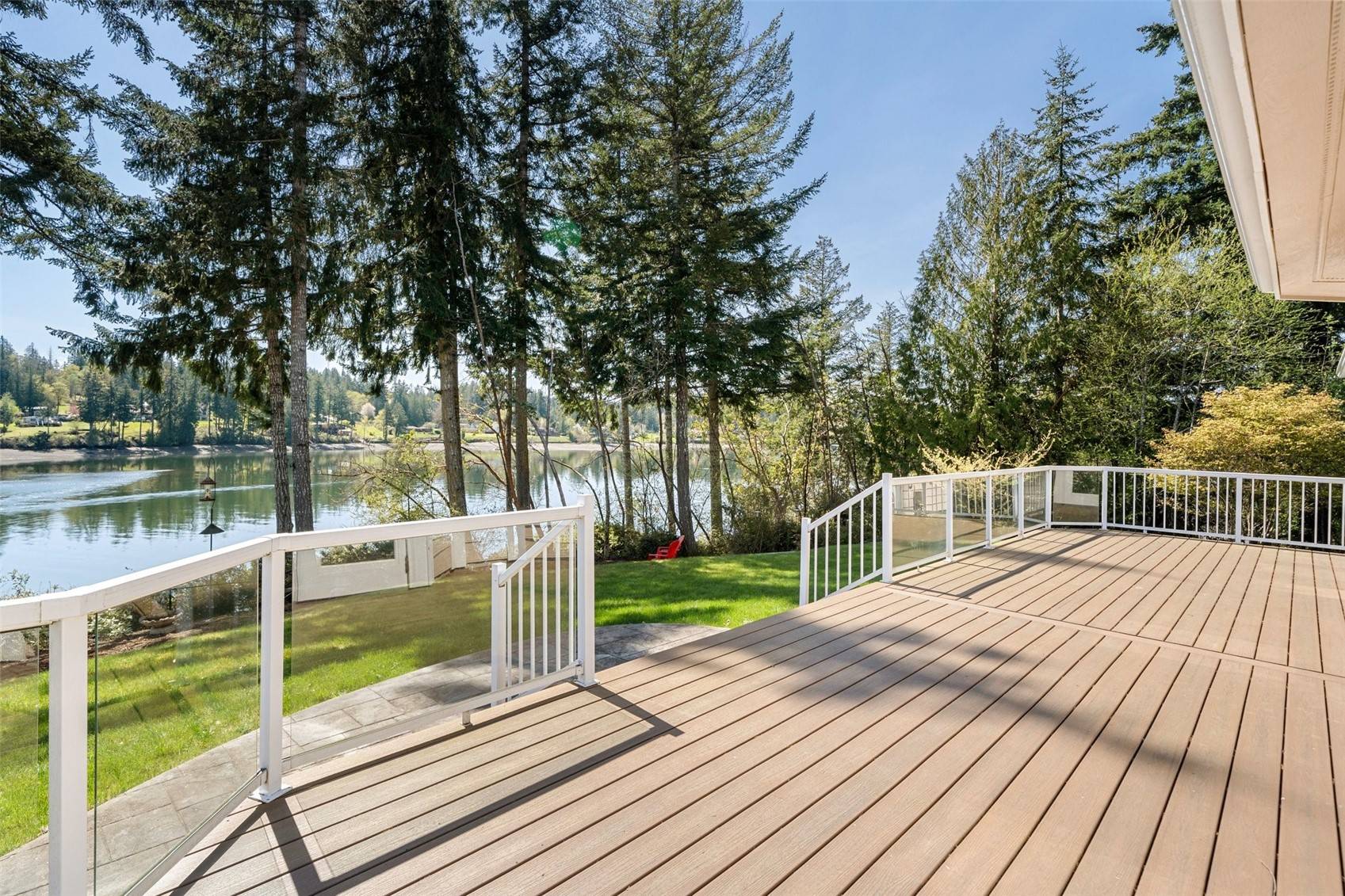 Shelton, WA 98584,431 E Agate Beach DR