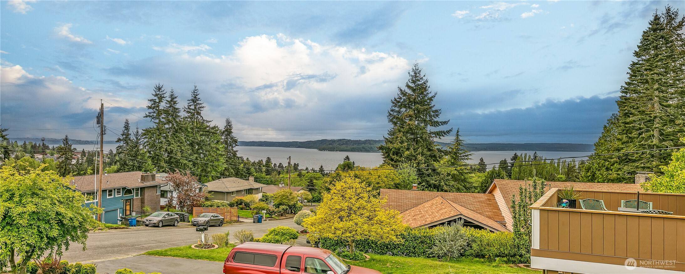 Des Moines, WA 98198,22625 18th AVE S