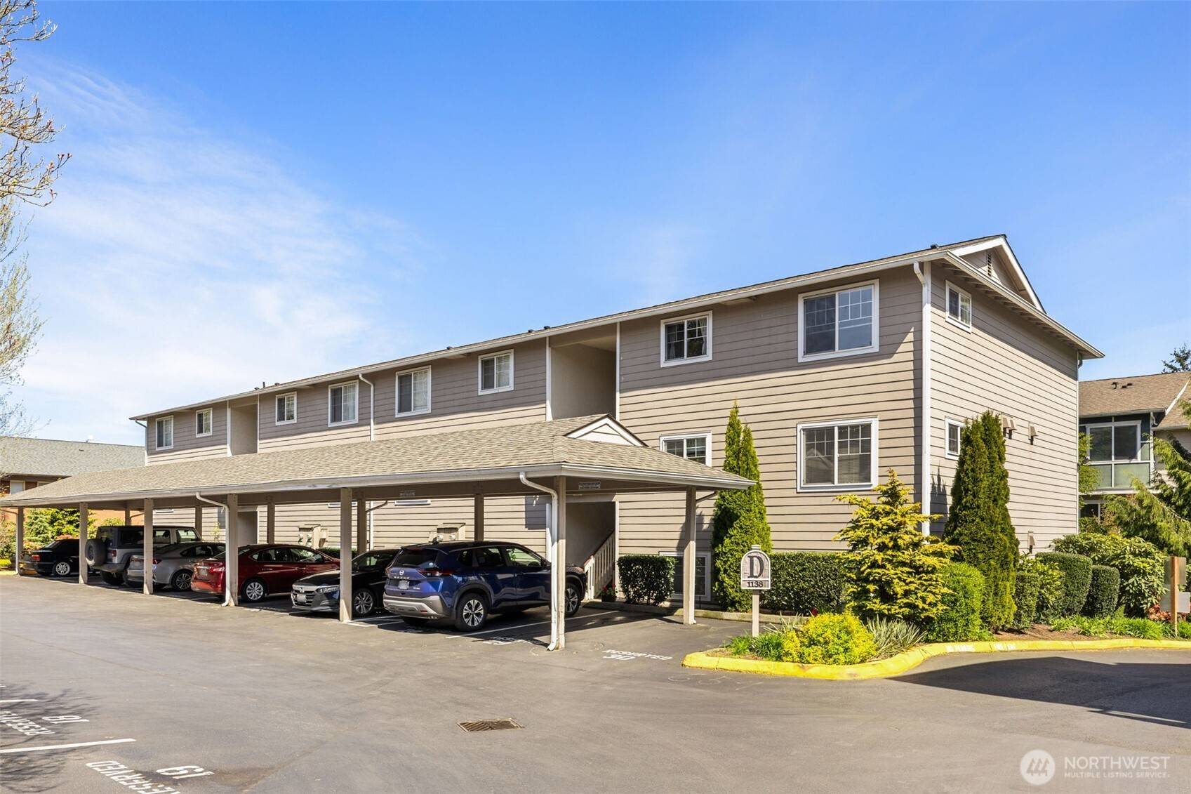 Shoreline, WA 98133,1138 N 198th ST #D304