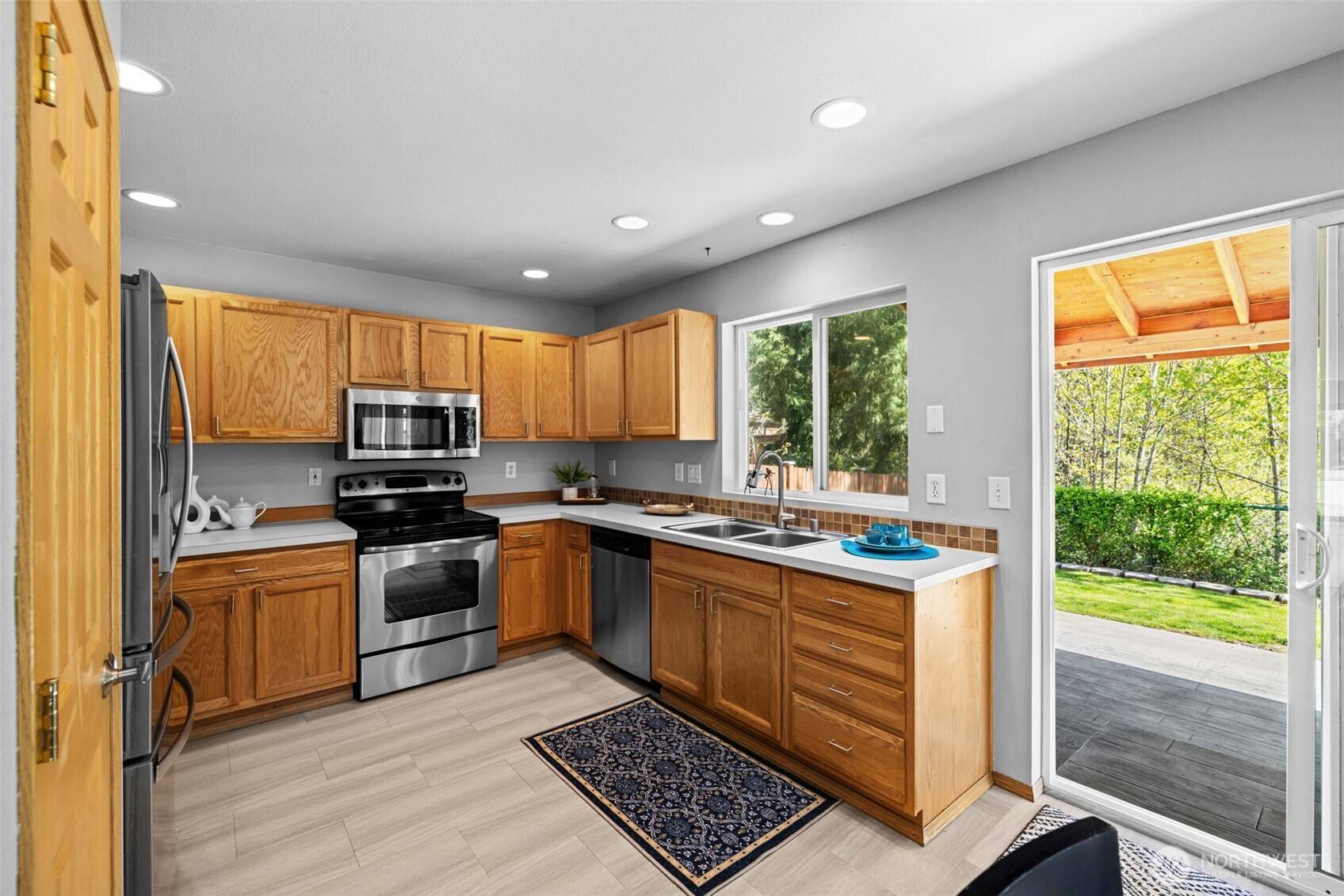 Everett, WA 98208,5108 152nd SE