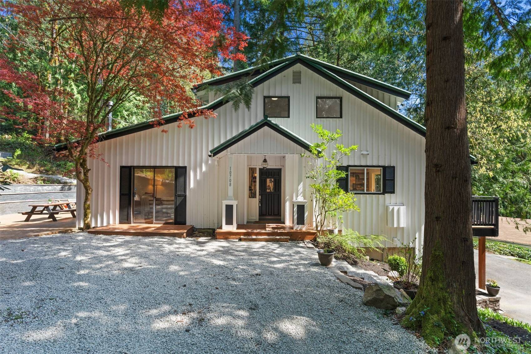 Issaquah, WA 98027,10708 185th AVE SE