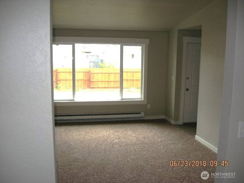 Tacoma, WA 98444,1852 1854 116th ST S