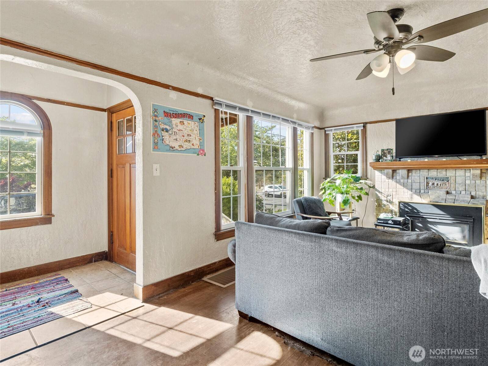 Bremerton, WA 98337,1010 Veneta AVE
