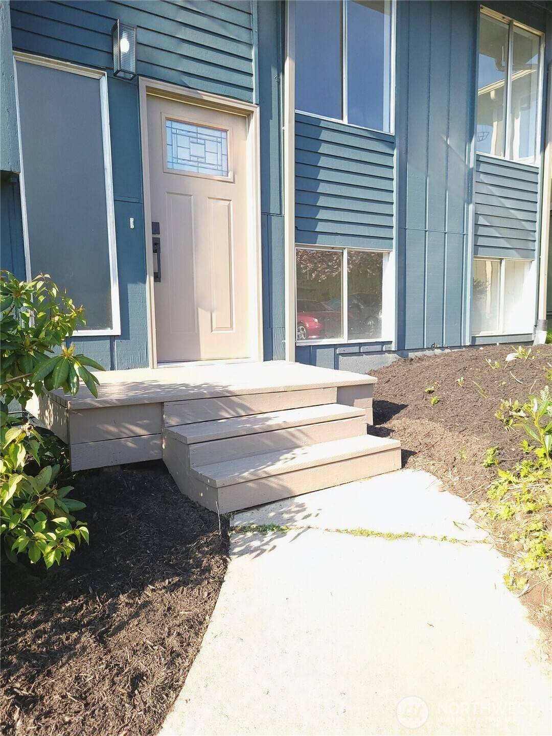 Bellingham, WA 98225,2915 Wilson AVE