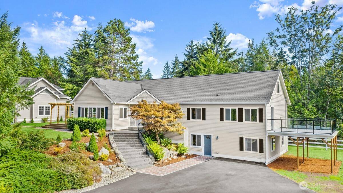 Bainbridge Island, WA 98110,8180 NE West Port Madison RD